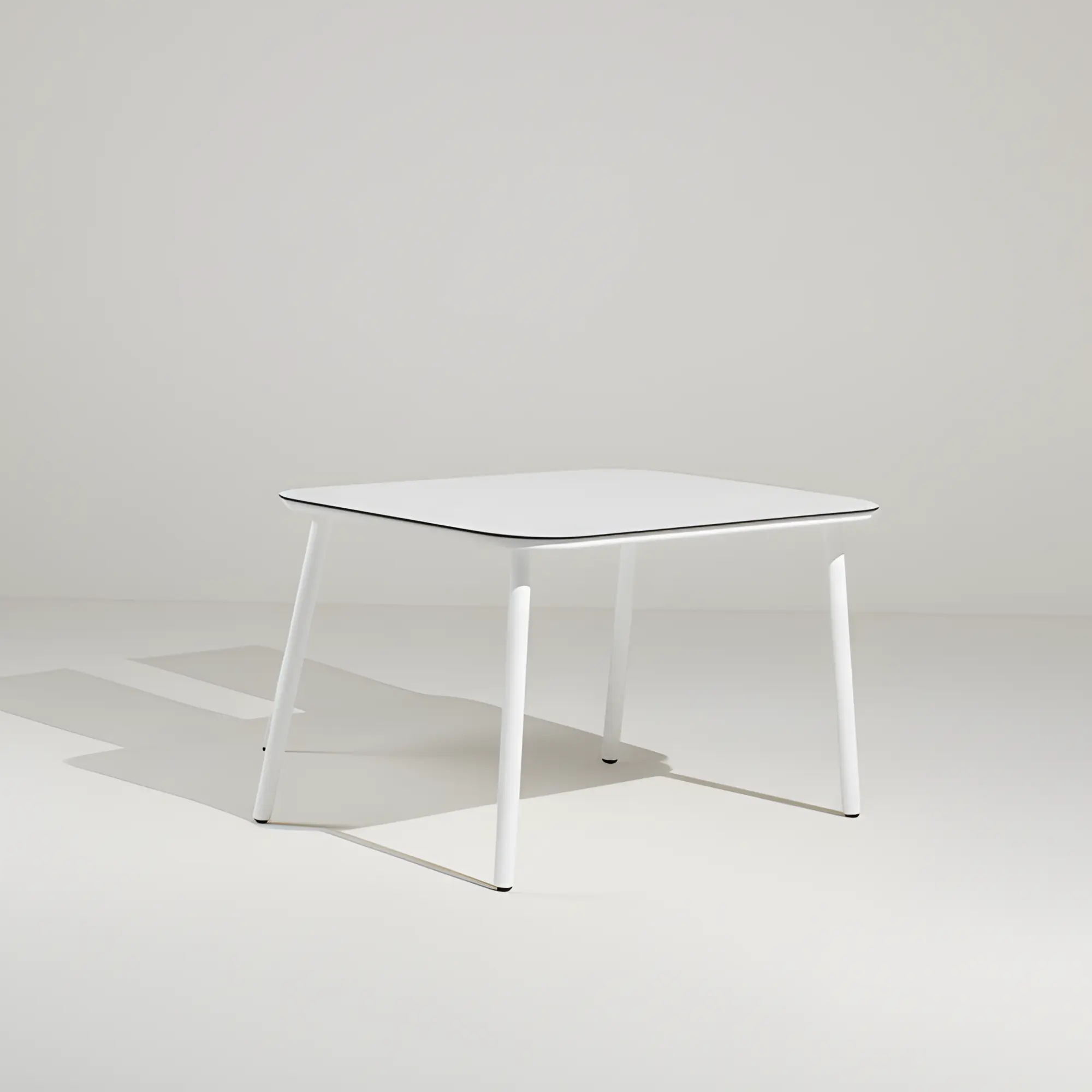 Mesa de aluminio para jardín Mundra 150