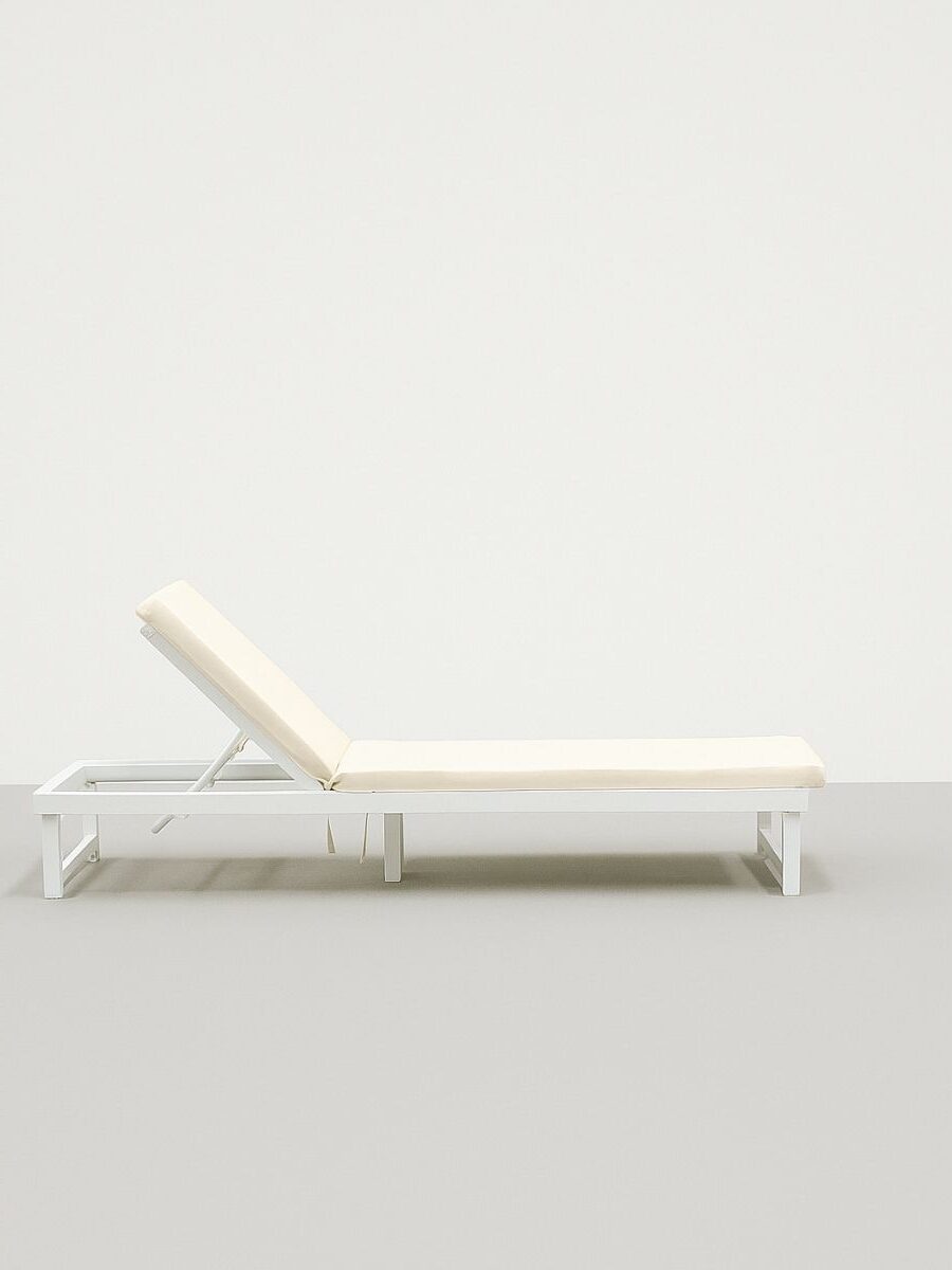 Tumbona para hostelería con ruedas Nilo