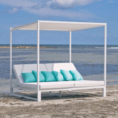 cama balinesa sin cortinas-min