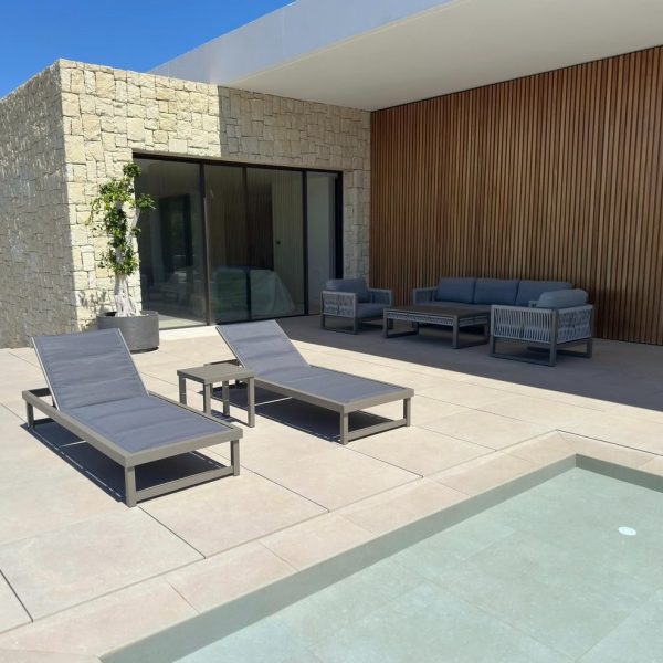 WhatsApp Image 2025-04-29 at 17.19.04