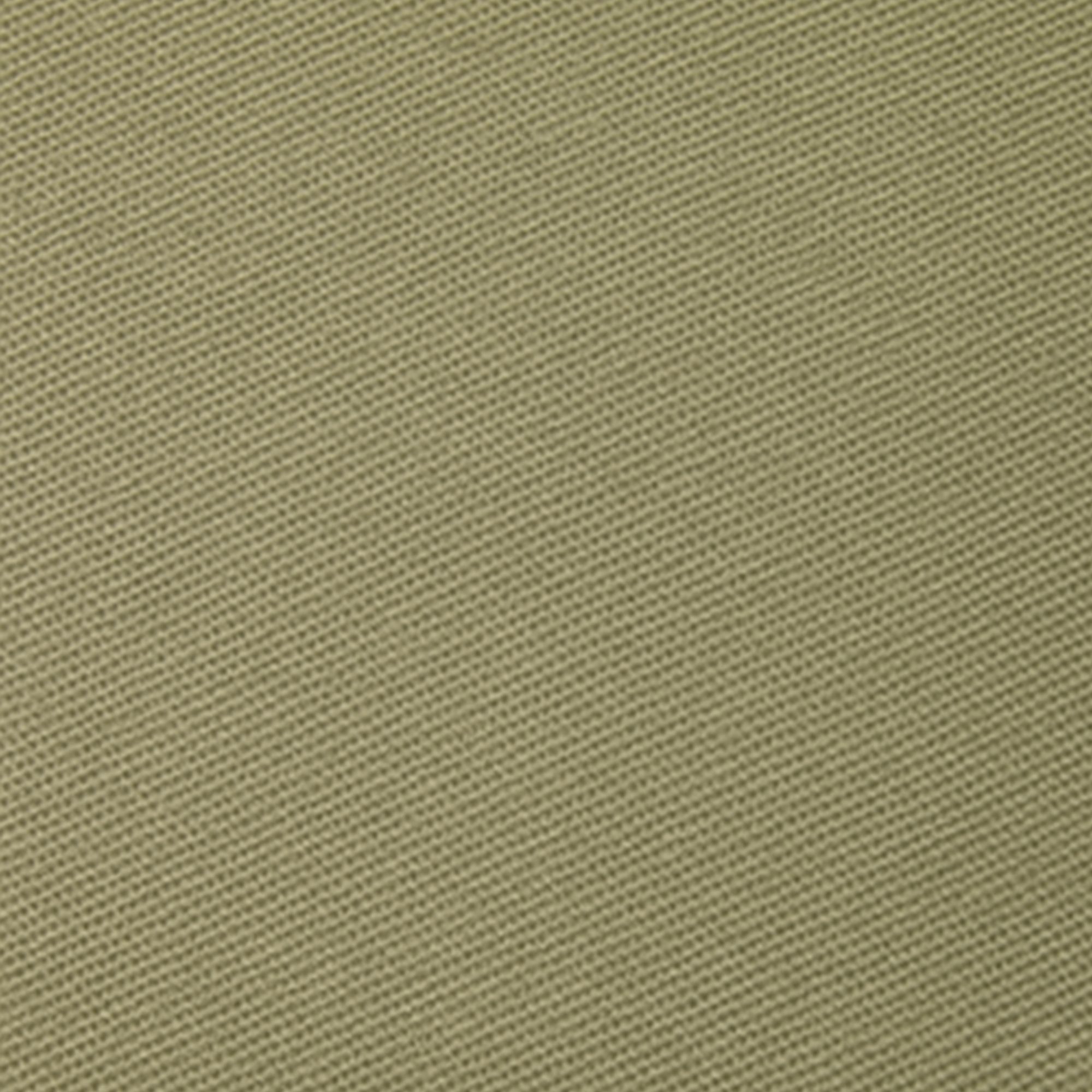 ALPHA  impermeabilidad media ( repele gotas de lluvia ligera)